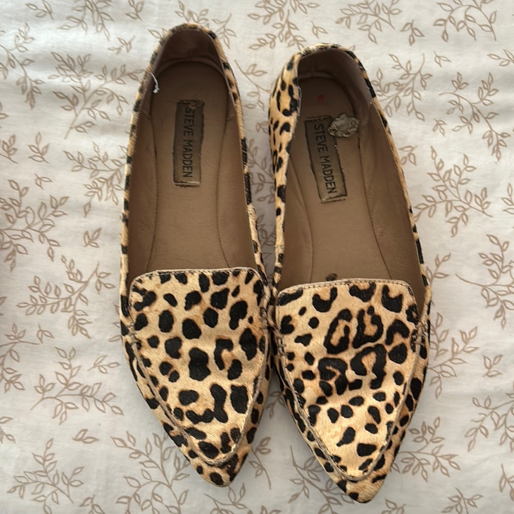 Steve Madden flats leopard print